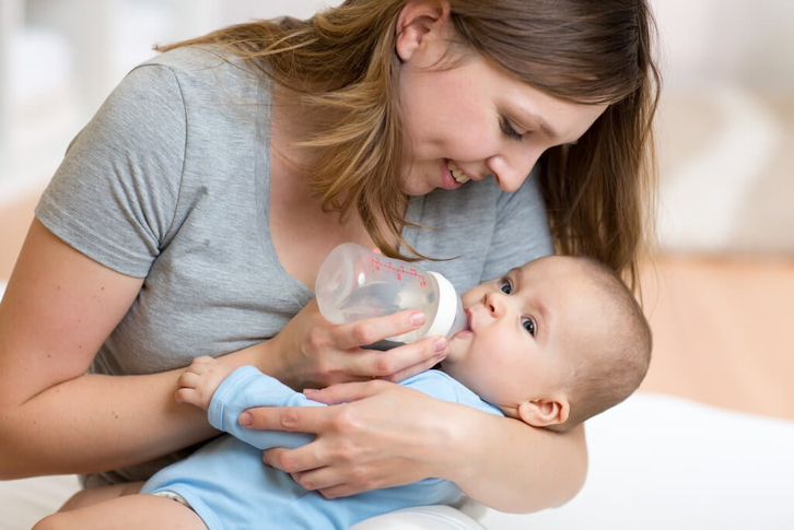 Cách điều trị cảm lạnh tự nhiên cho bé, ba mẹ có thể làm tại nhà