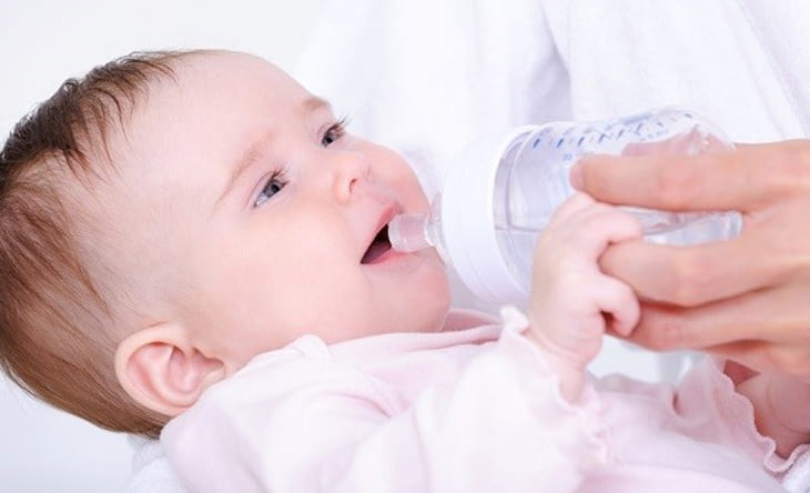Vì sao dinh dưỡng cho trẻ 0-6 tháng tuổi đặc biệt quan trọng?