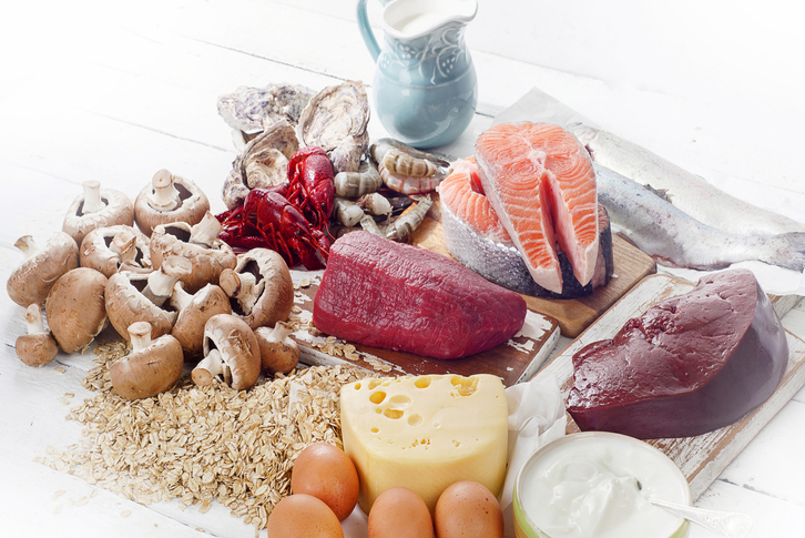 Vitamin B12 là gì? Công dụng, cách bổ sung và dấu hiệu thiếu hụt