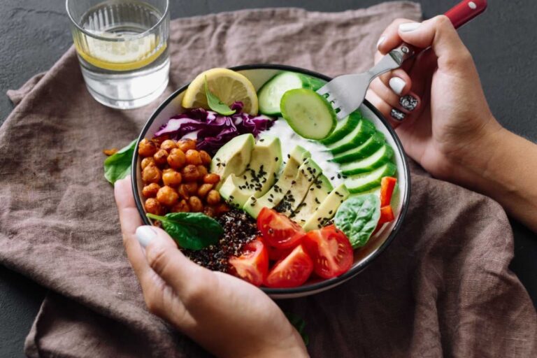 Chế độ ăn Eat Clean là gì? Nguyên tắc và thực đơn 7 ngày